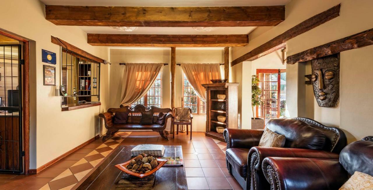 Kuruman Inn Buitenkant foto