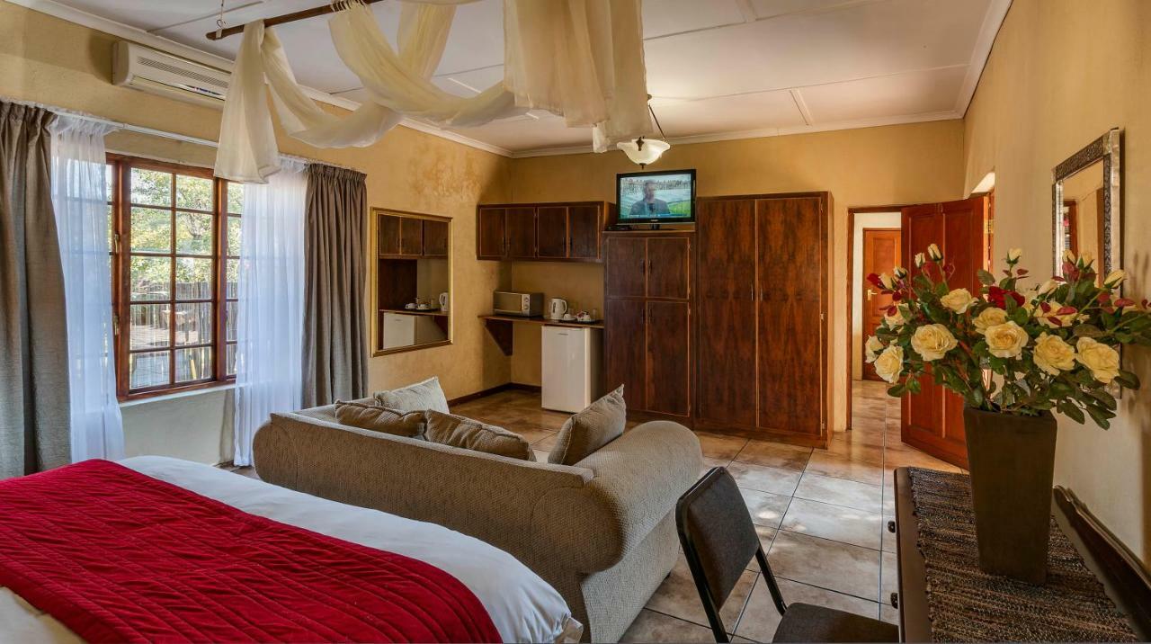Kuruman Inn Buitenkant foto