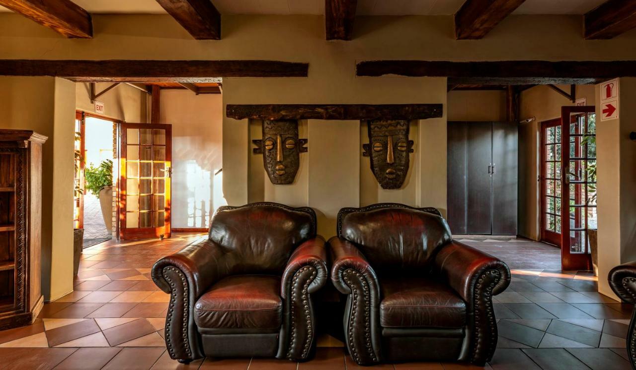 Kuruman Inn Buitenkant foto